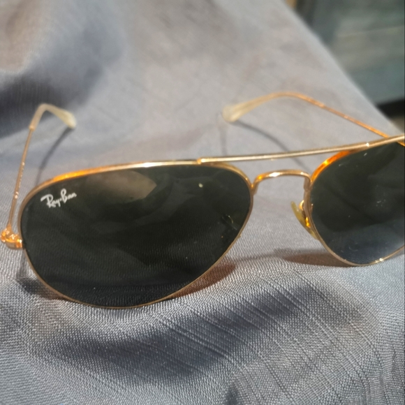 Ray-Ban aviators - Picture 3 of 3